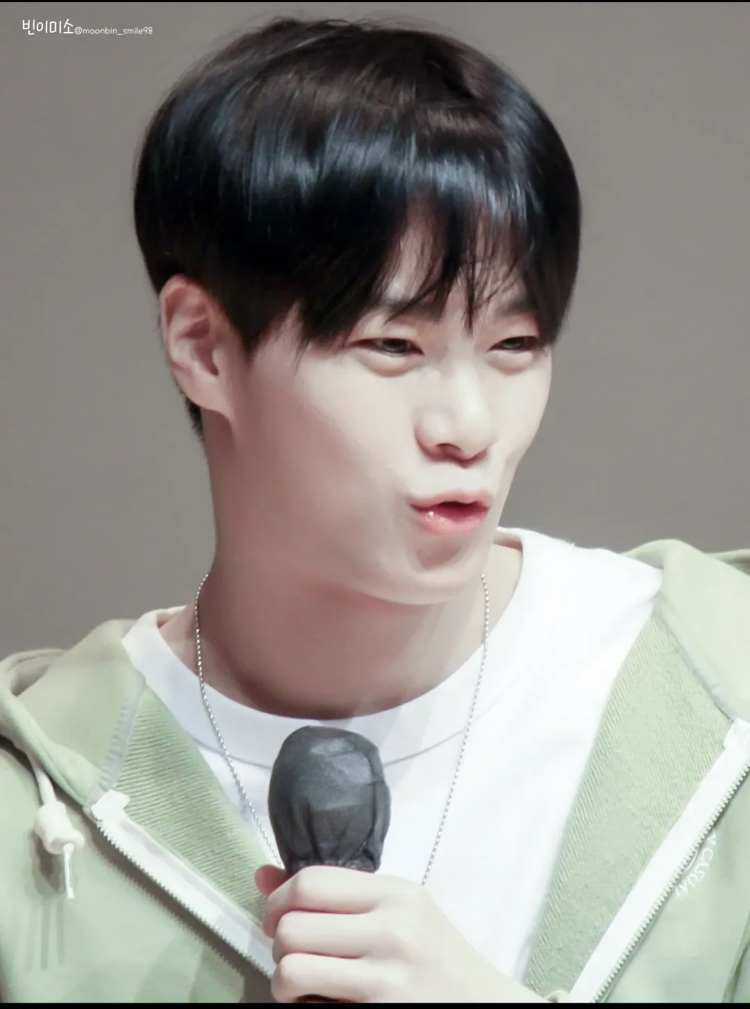 Latest photo of Moonbin (ASTRO)
