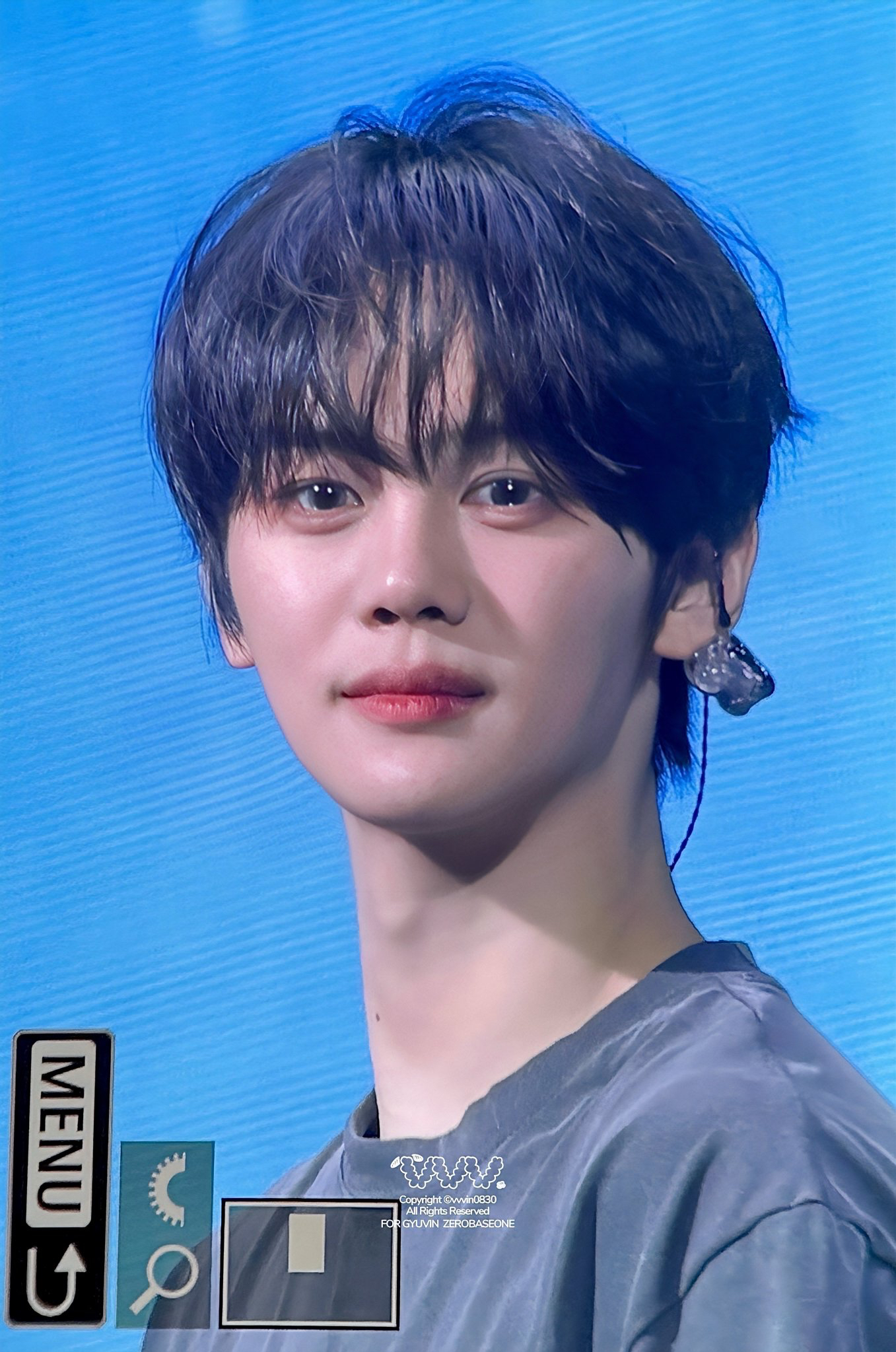 A moment captured by Kim Gyuvin (ZEROBASEONE)'s fan