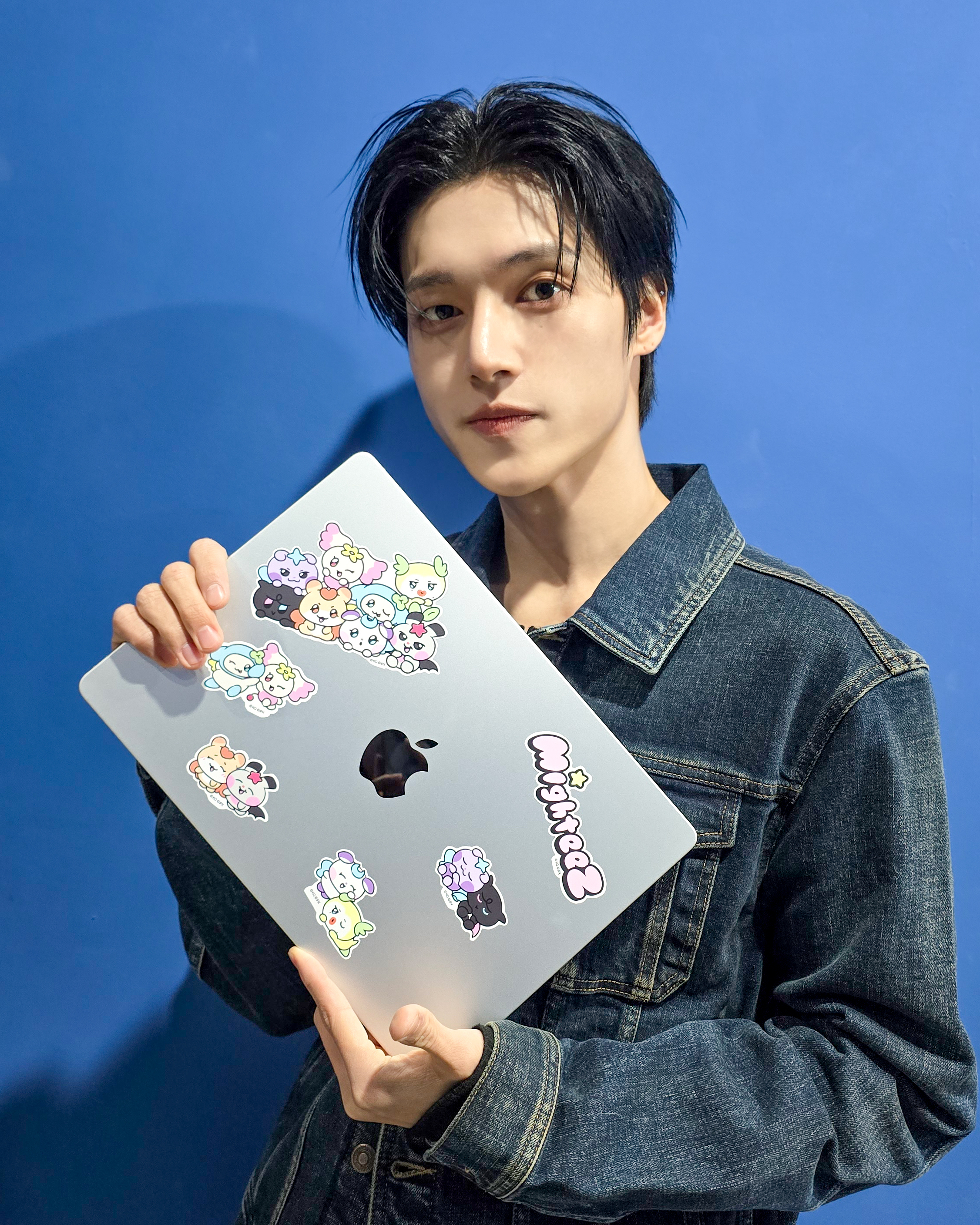 Behind-the-scenes cut of Wooyoung (ATEEZ)