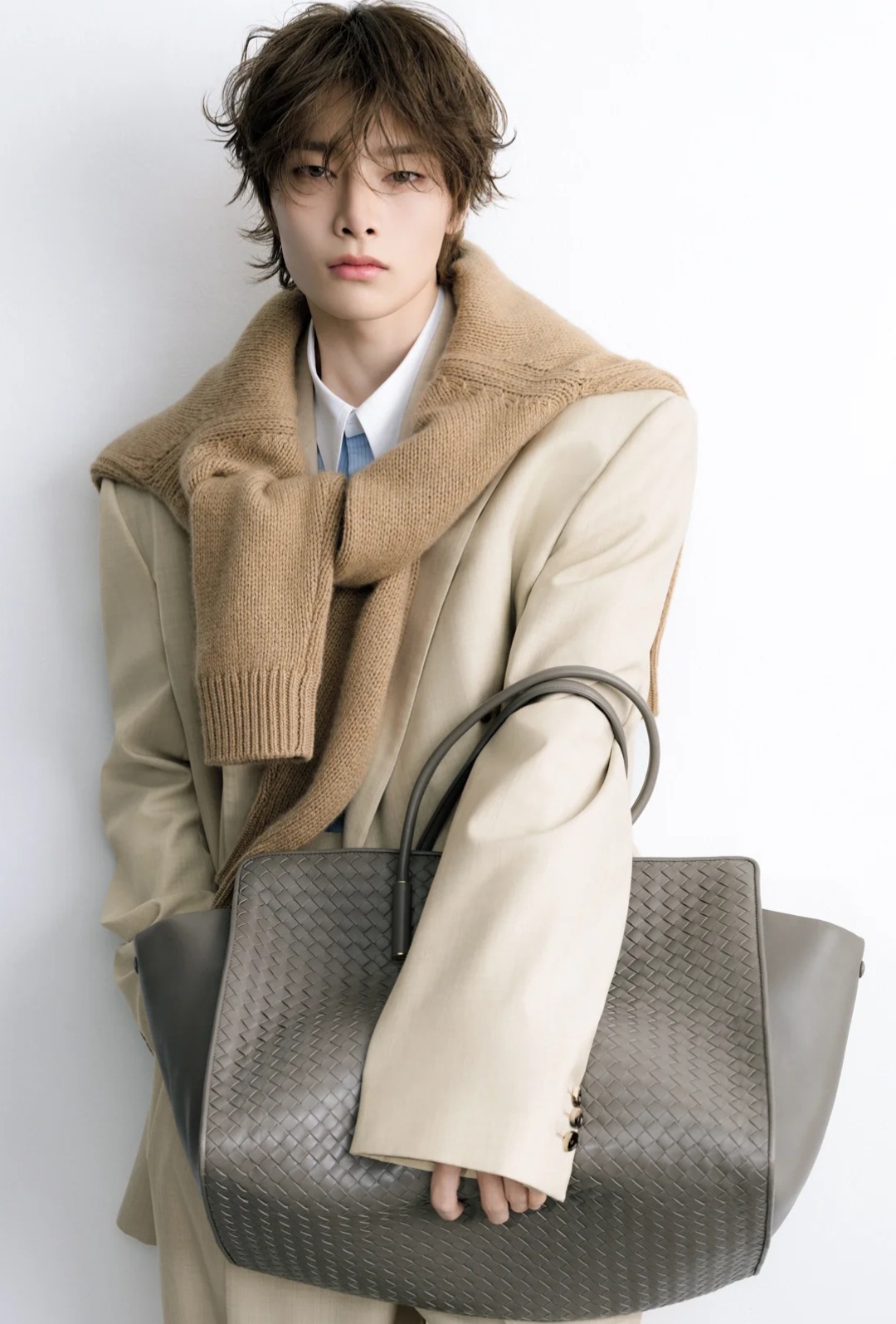 Behind-the-scenes cut of I.N (Stray Kids)