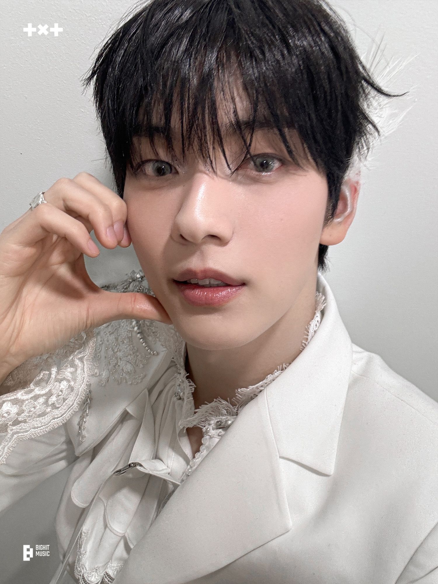 투모로우바이투게더 최근 활동샷