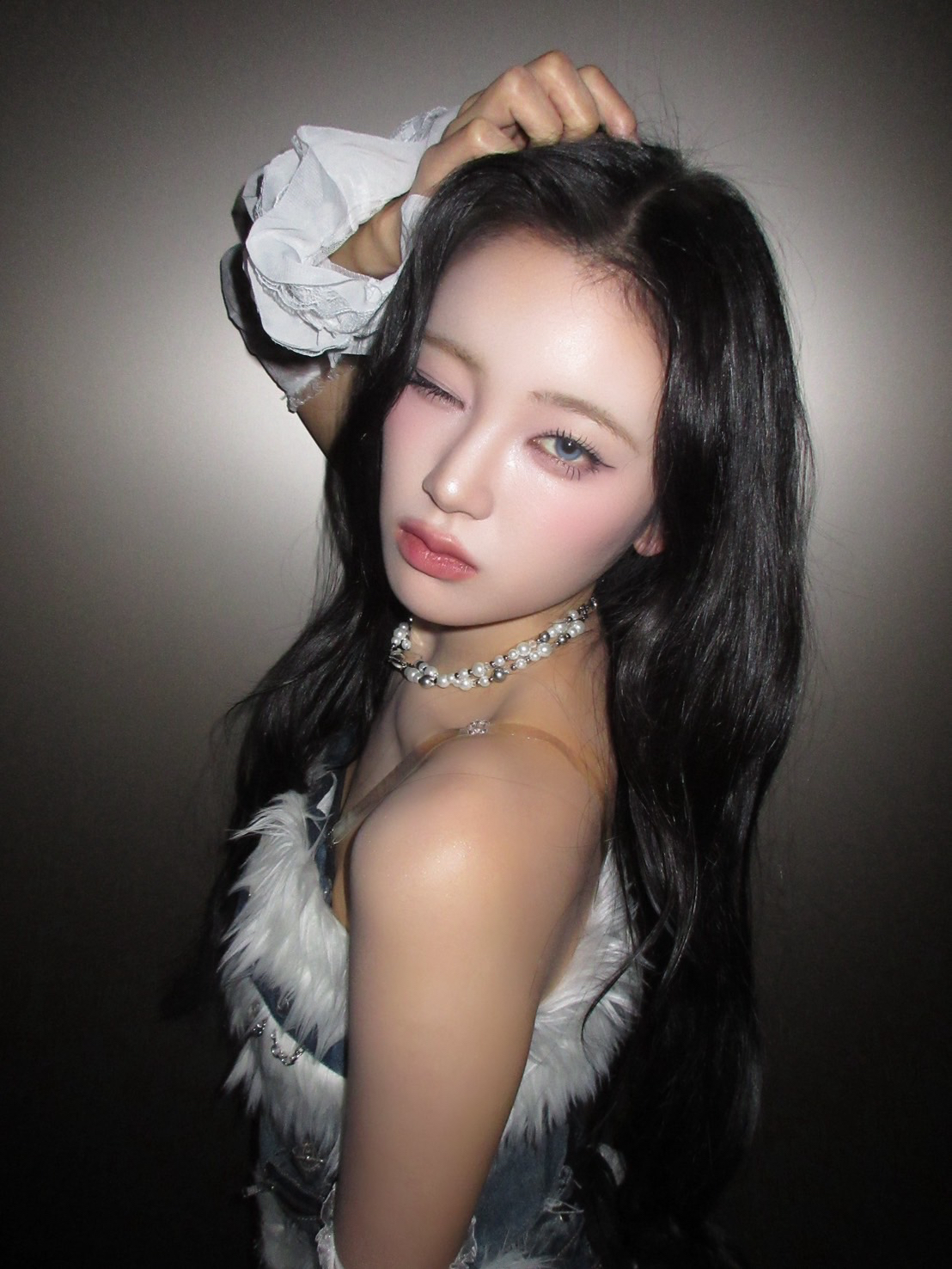 Recent activity shot of Sakurai Miu (ME:I)