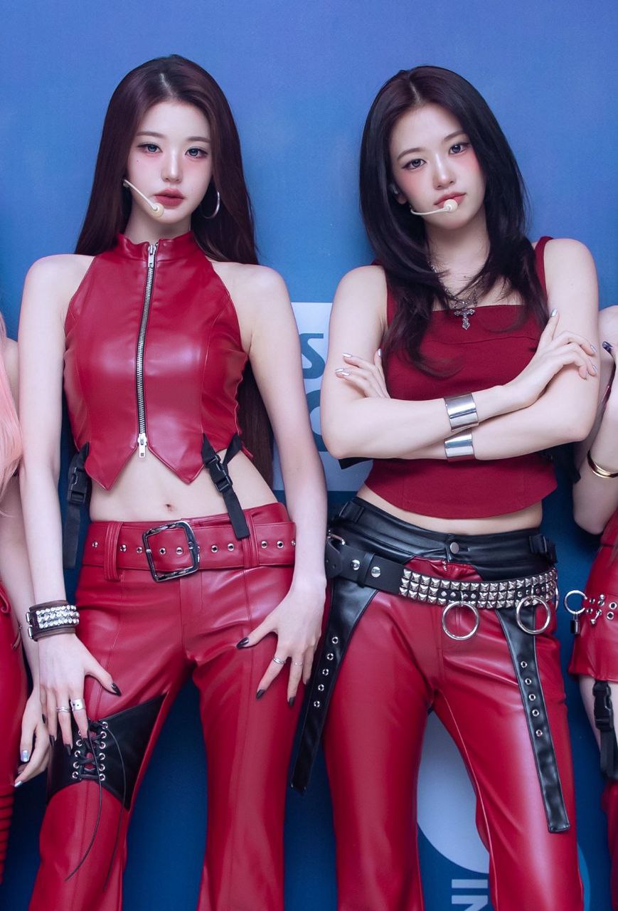 Recent activity shot of Jang Wonyoung (IVE)