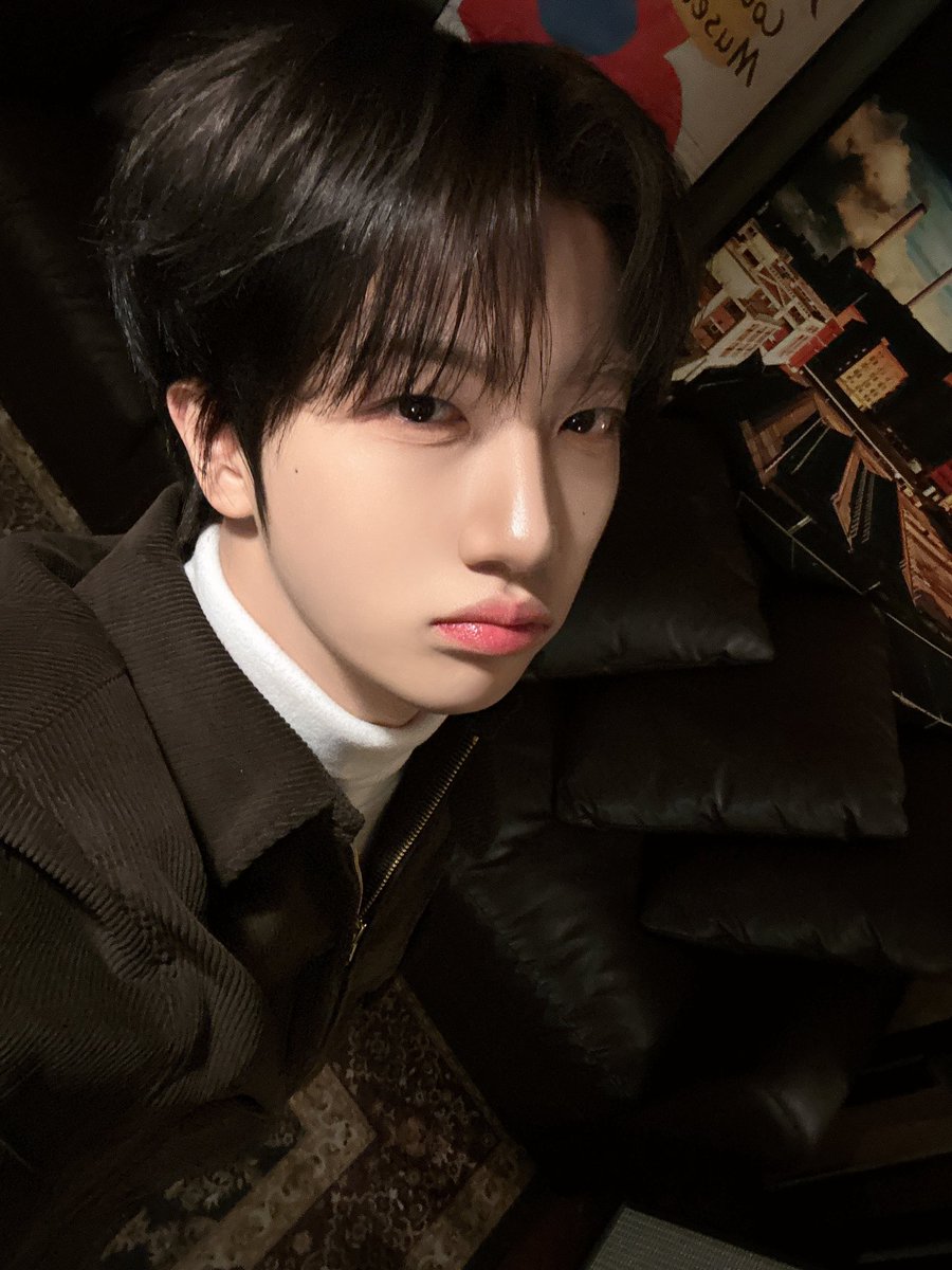 Recent activity shot of CRAVITY