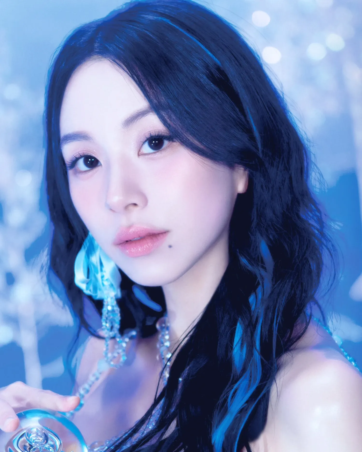 Recent activity shot of Chaeyoung (TWICE)