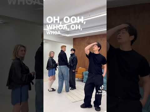 Behind-the-scenes cut of Lee Jinhyuk