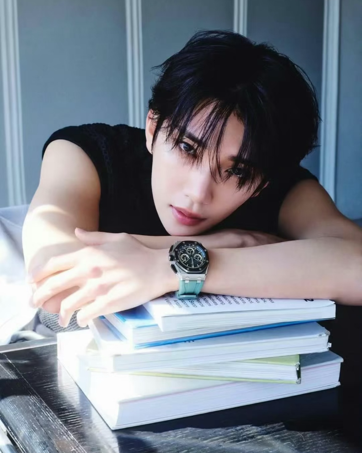 Latest photo of Joshua (SEVENTEEN)
