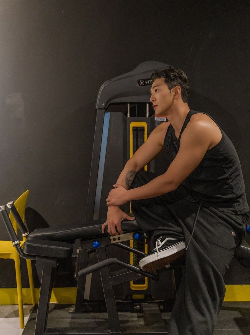 Latest photo of Baekho