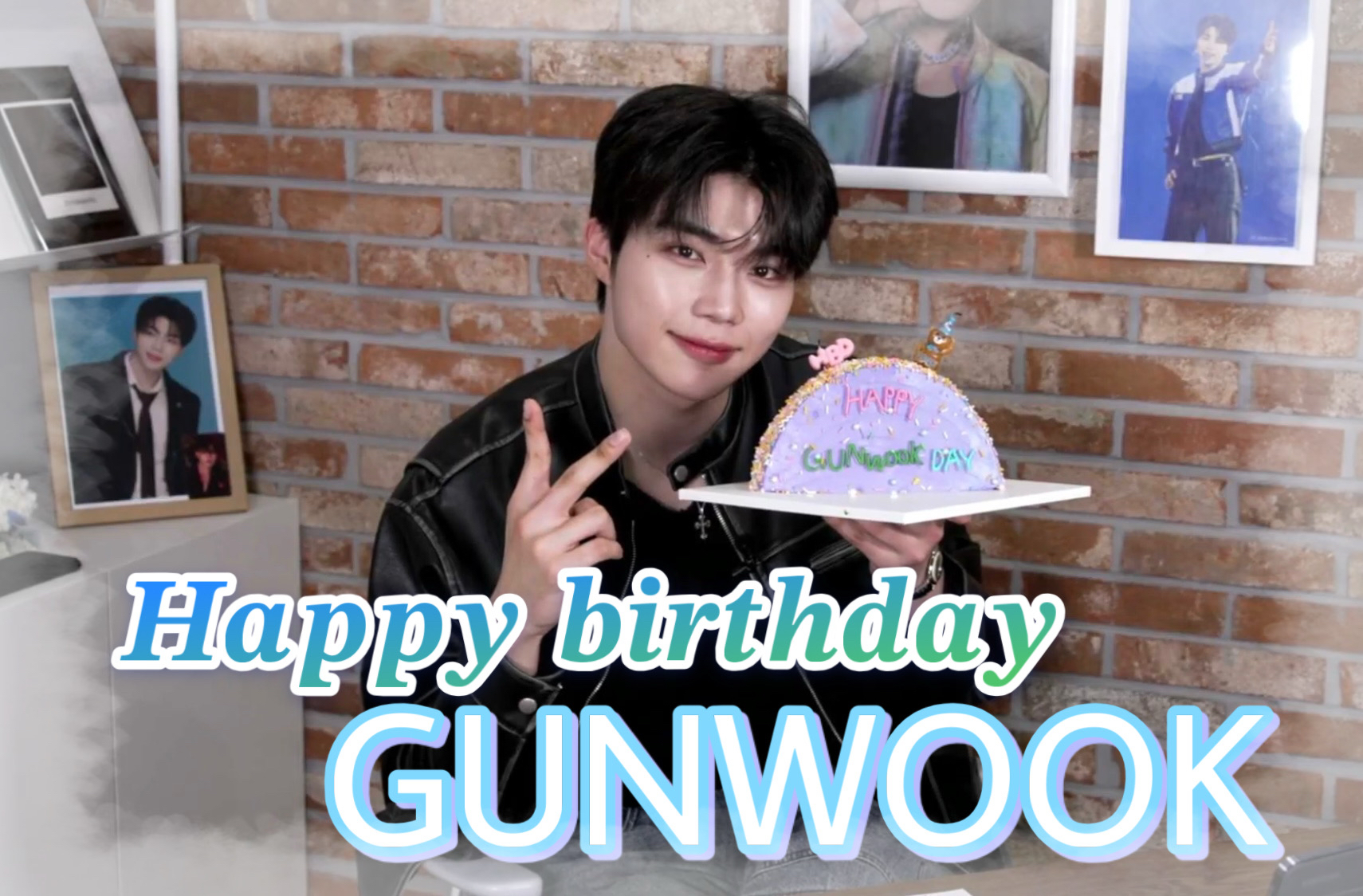 A moment captured by Park Gunwook (ZEROBASEONE)'s fan