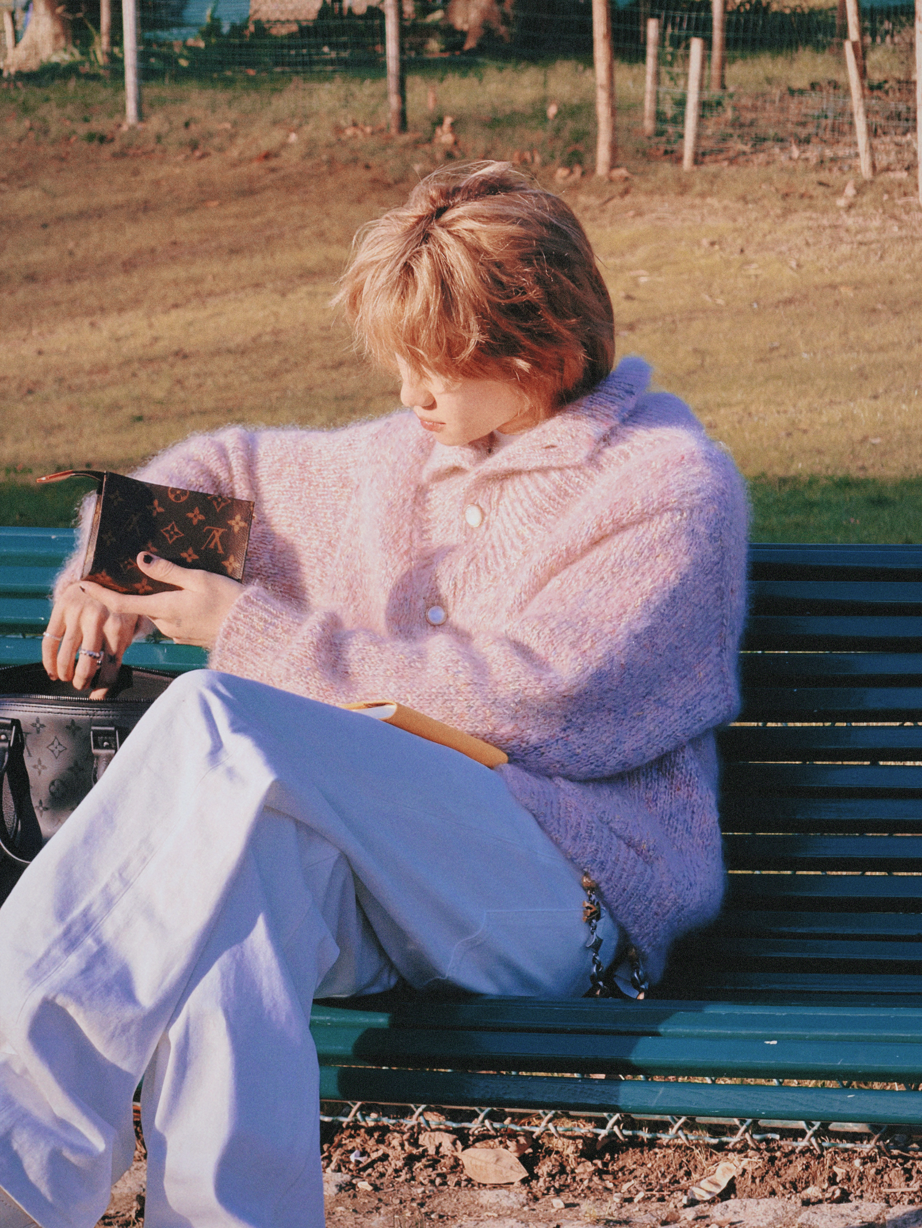 Behind-the-scenes cut of The 8 (SEVENTEEN)