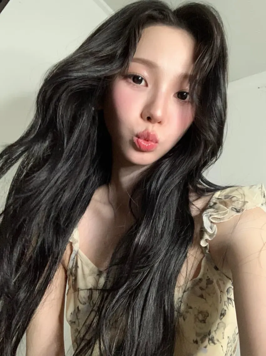 카리나 (에스파)의 최신 사진