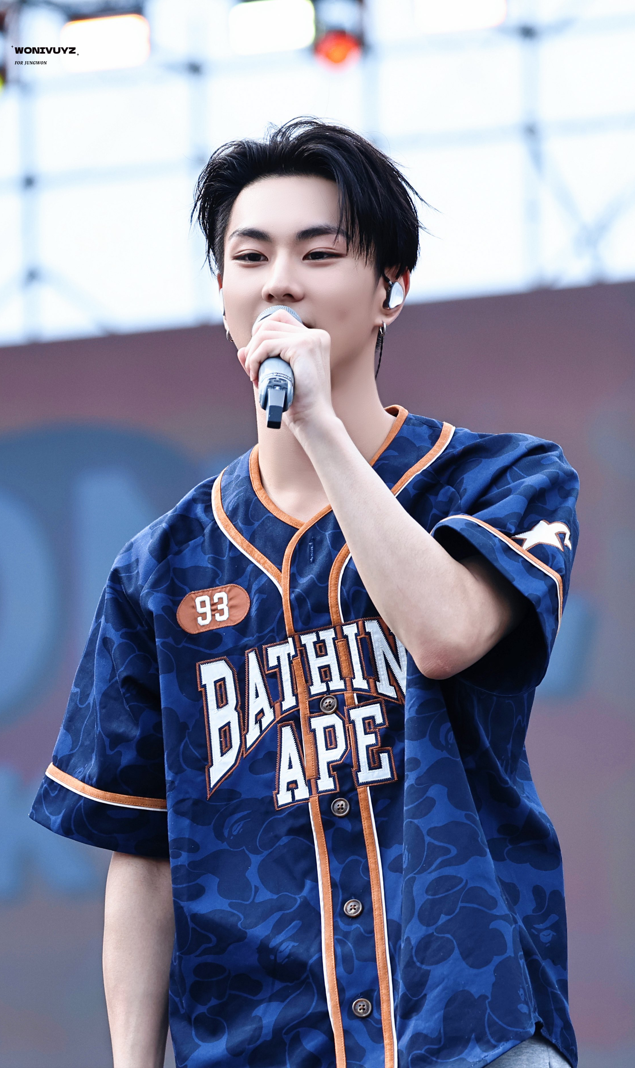Today's most popular wallpaper in the Jungwon (ENHYPEN) community
