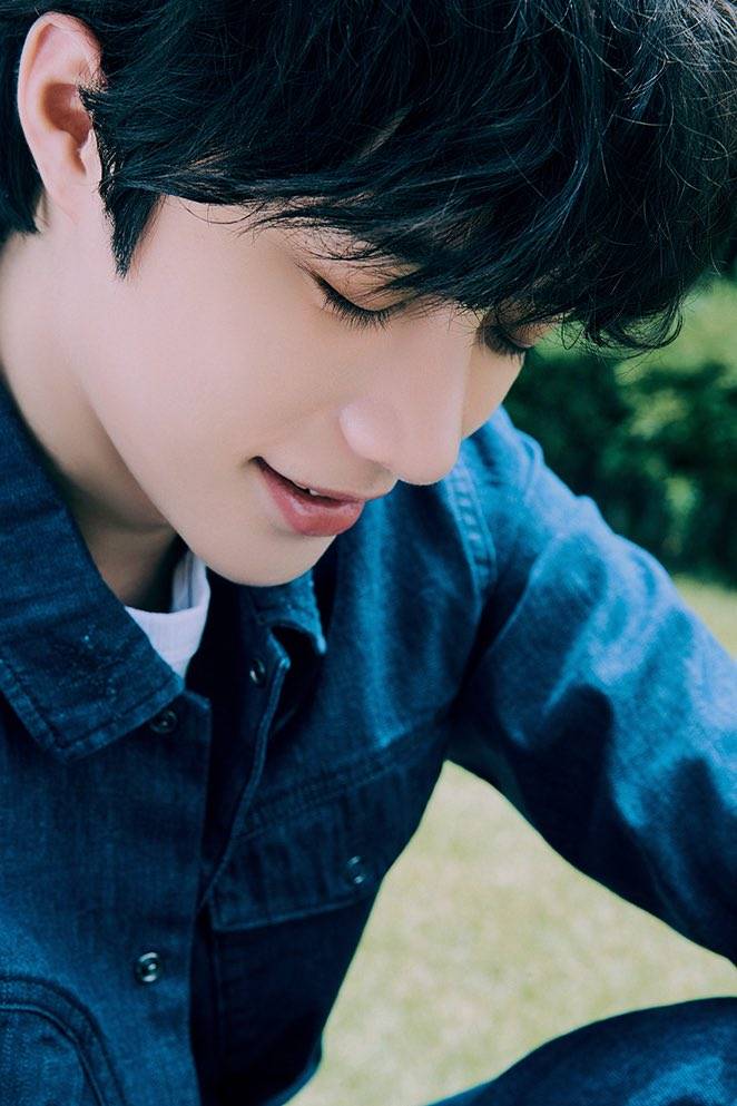 A moment captured by Beomgyu (TOMORROW X TOGETHER)'s fan