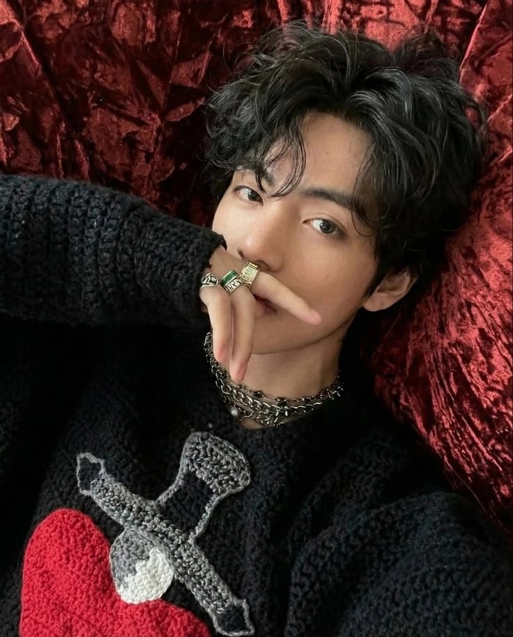 뷔 (방탄소년단)의 비하인드 컷