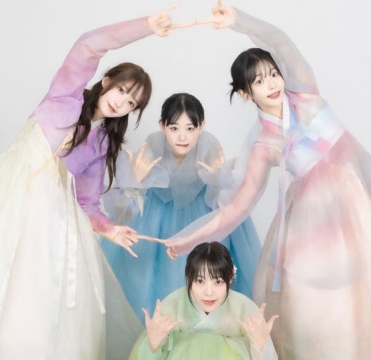 Latest photo of QWER