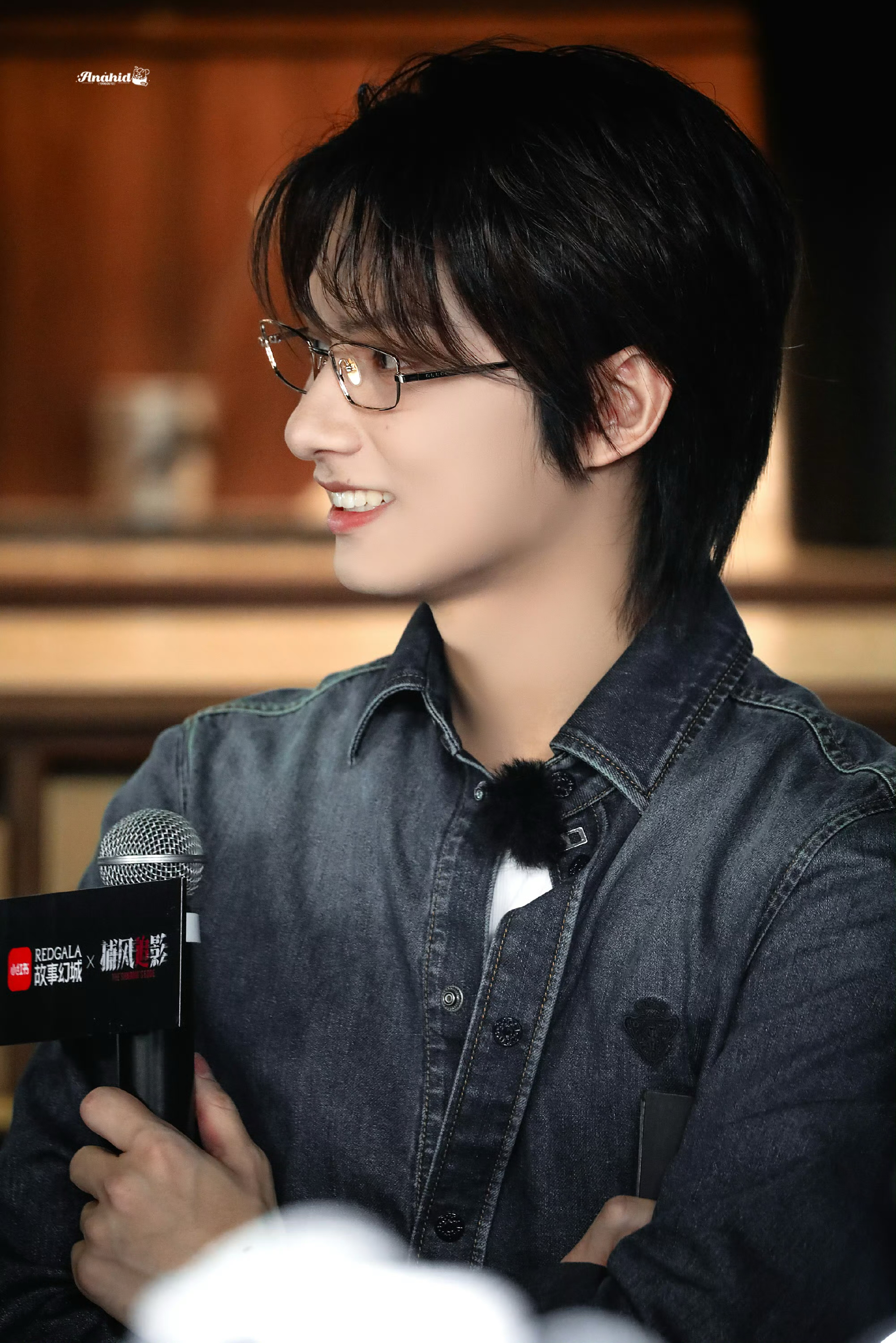 Recent activity shot of Jun (SEVENTEEN)