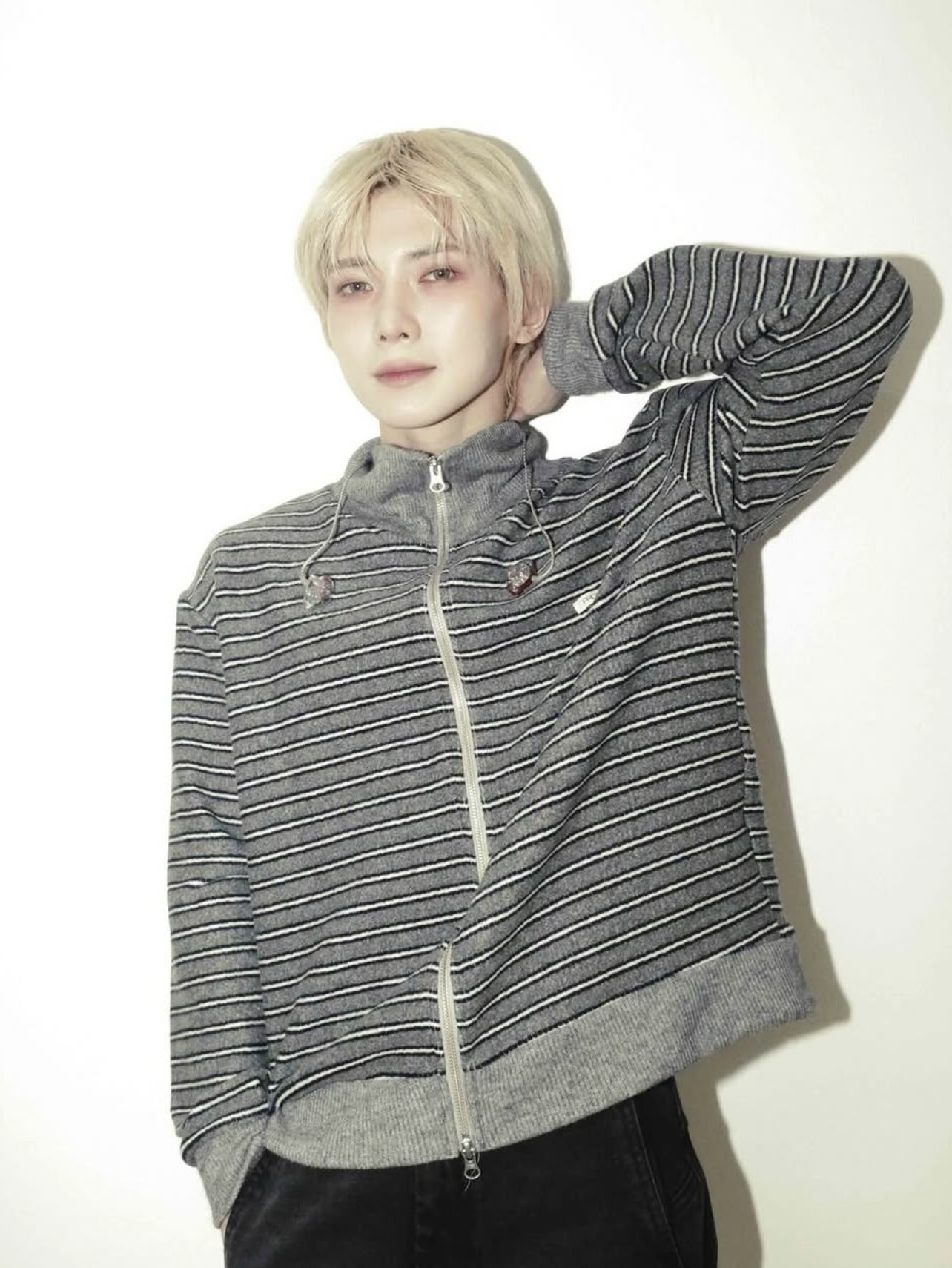 Recent activity shot of Yeosang (ATEEZ)