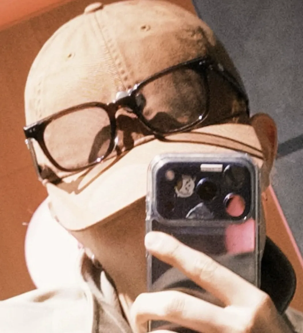 에반 최근 활동샷