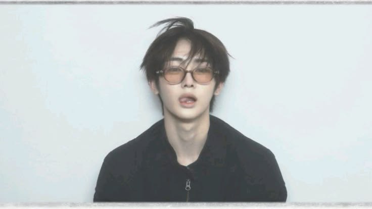 Recent activity shot of Zhou Anxin (ALPHA DRIVE ONE)