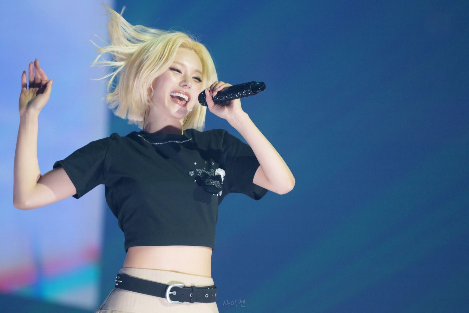 Behind-the-scenes cut of Yeji (ITZY)