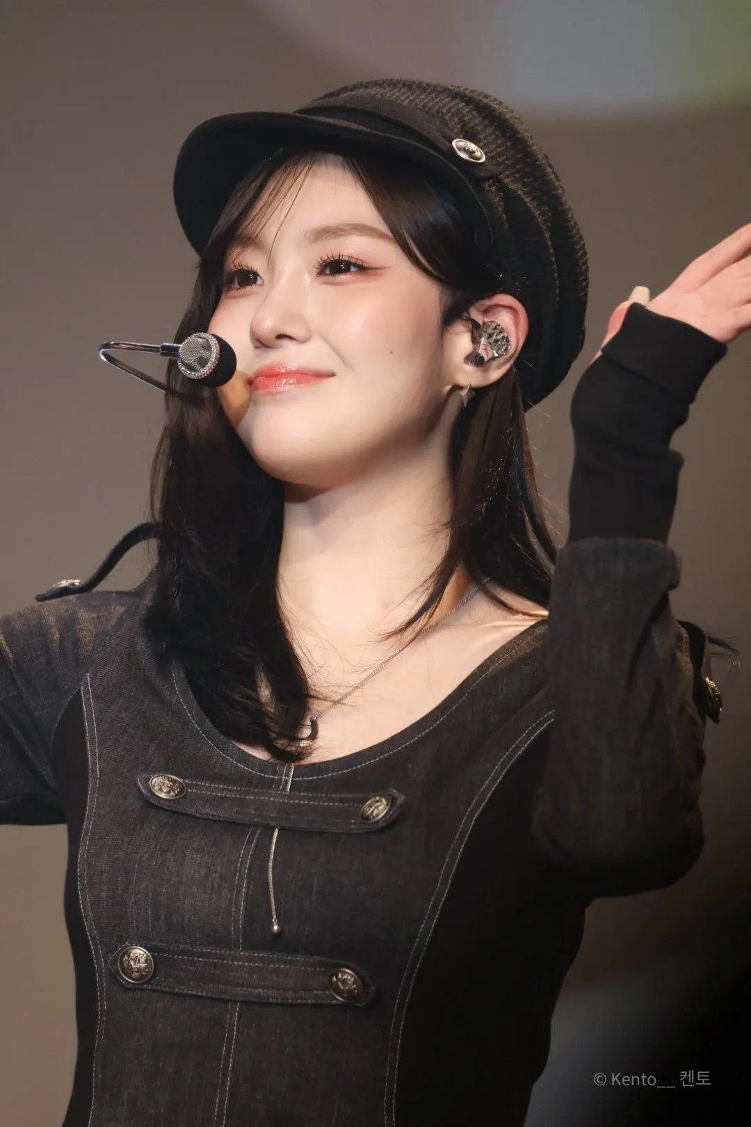 Latest photo of Kim Chaehyun (Kep1er)