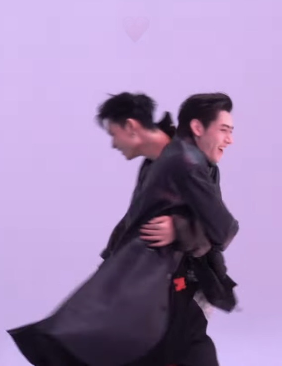 Potret di balik layar NI-KI (ENHYPEN)