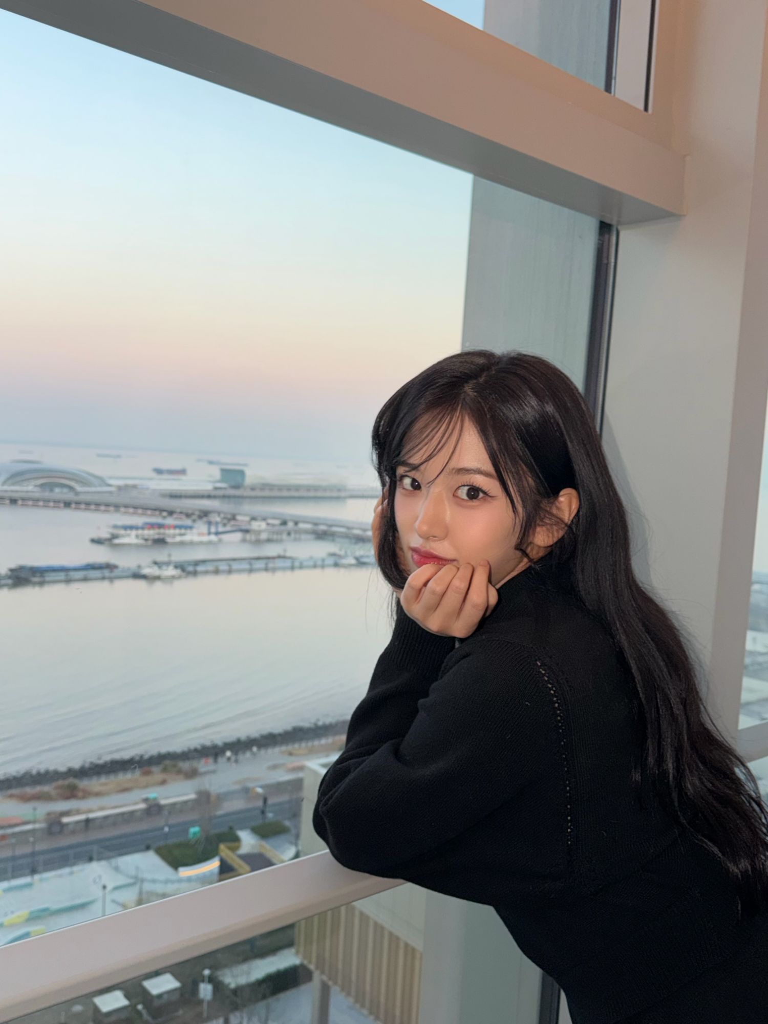 안유진 (IVE)의 비하인드 컷