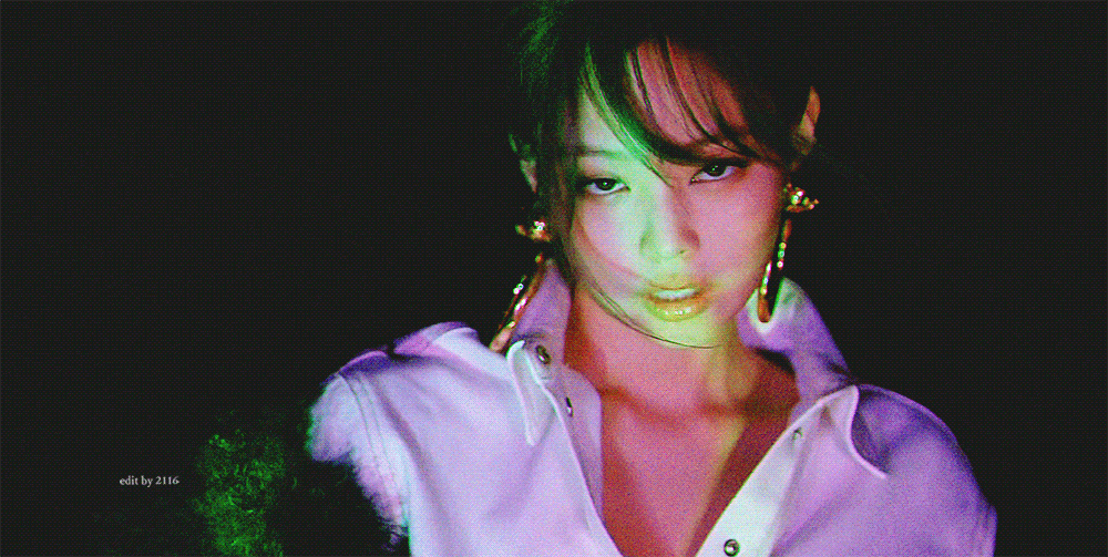 제니 (BLACKPINK)의 비하인드 컷