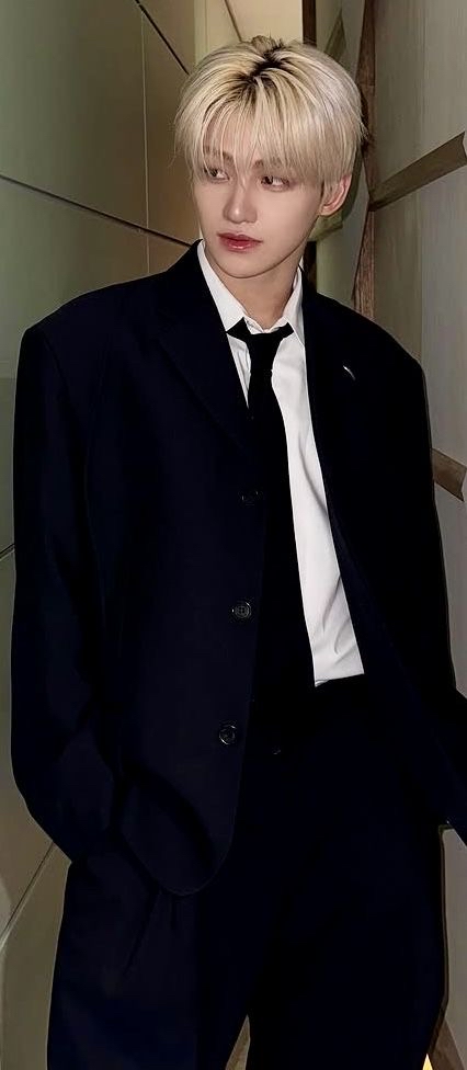 Fan-made special wallpaper for Jihoon (TWS)