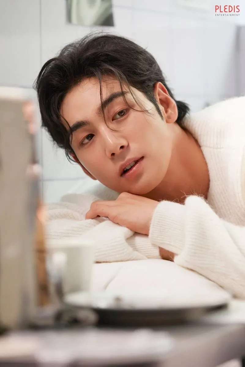 A moment captured by Baekho's fan