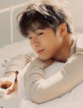 Foto aktivitas terbaru ASTRO