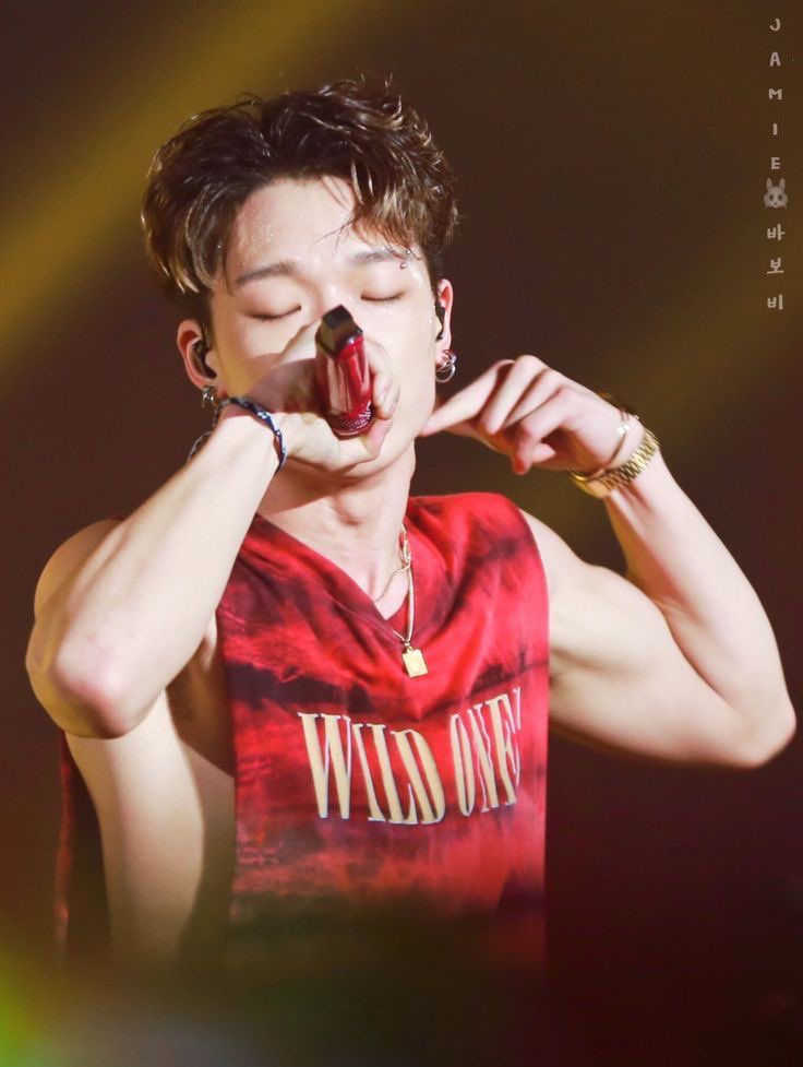 Recent activity shot of BOBBY (iKON)