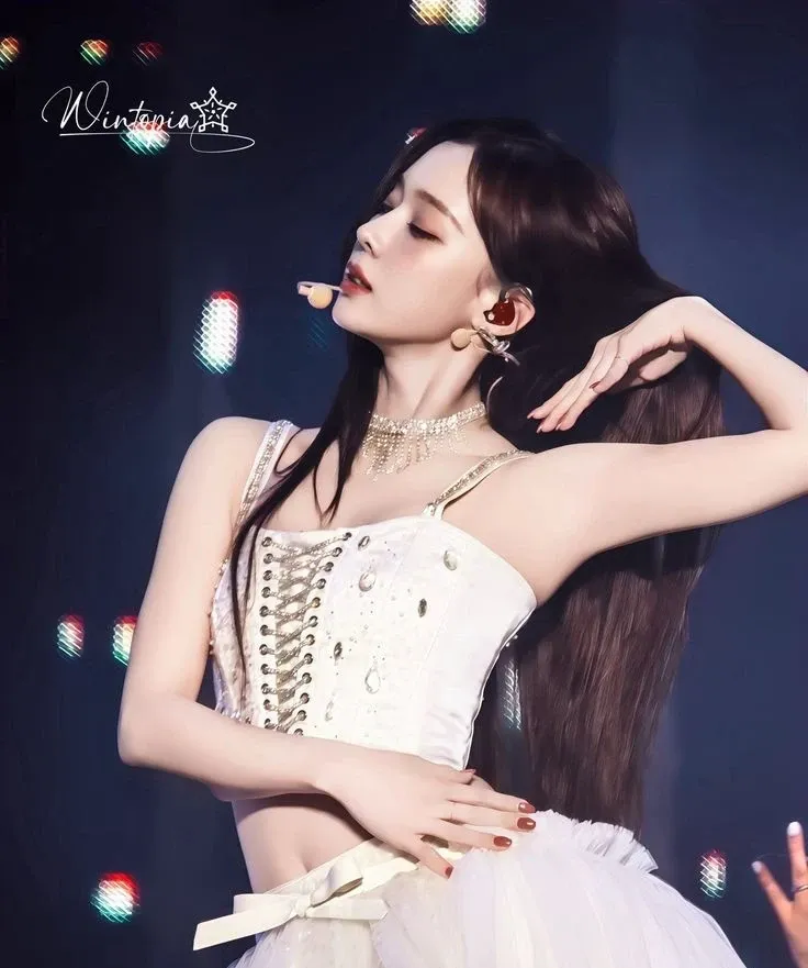 Behind-the-scenes cut of Winter (aespa)