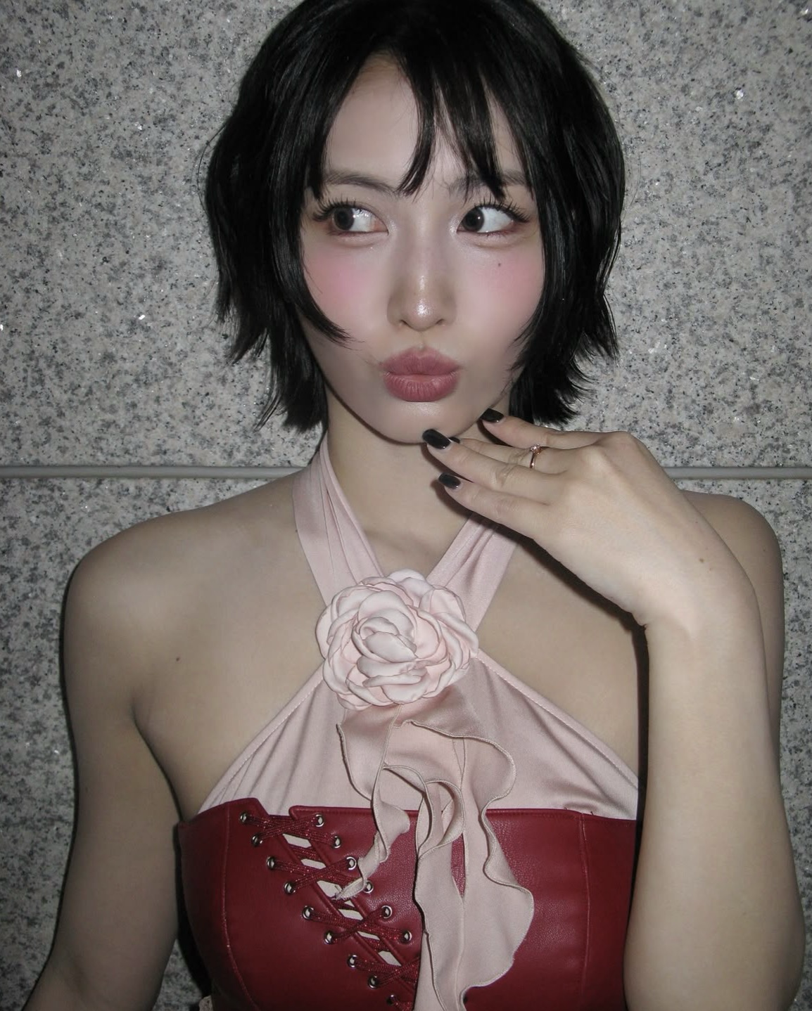 Latest photo of Momo (TWICE)