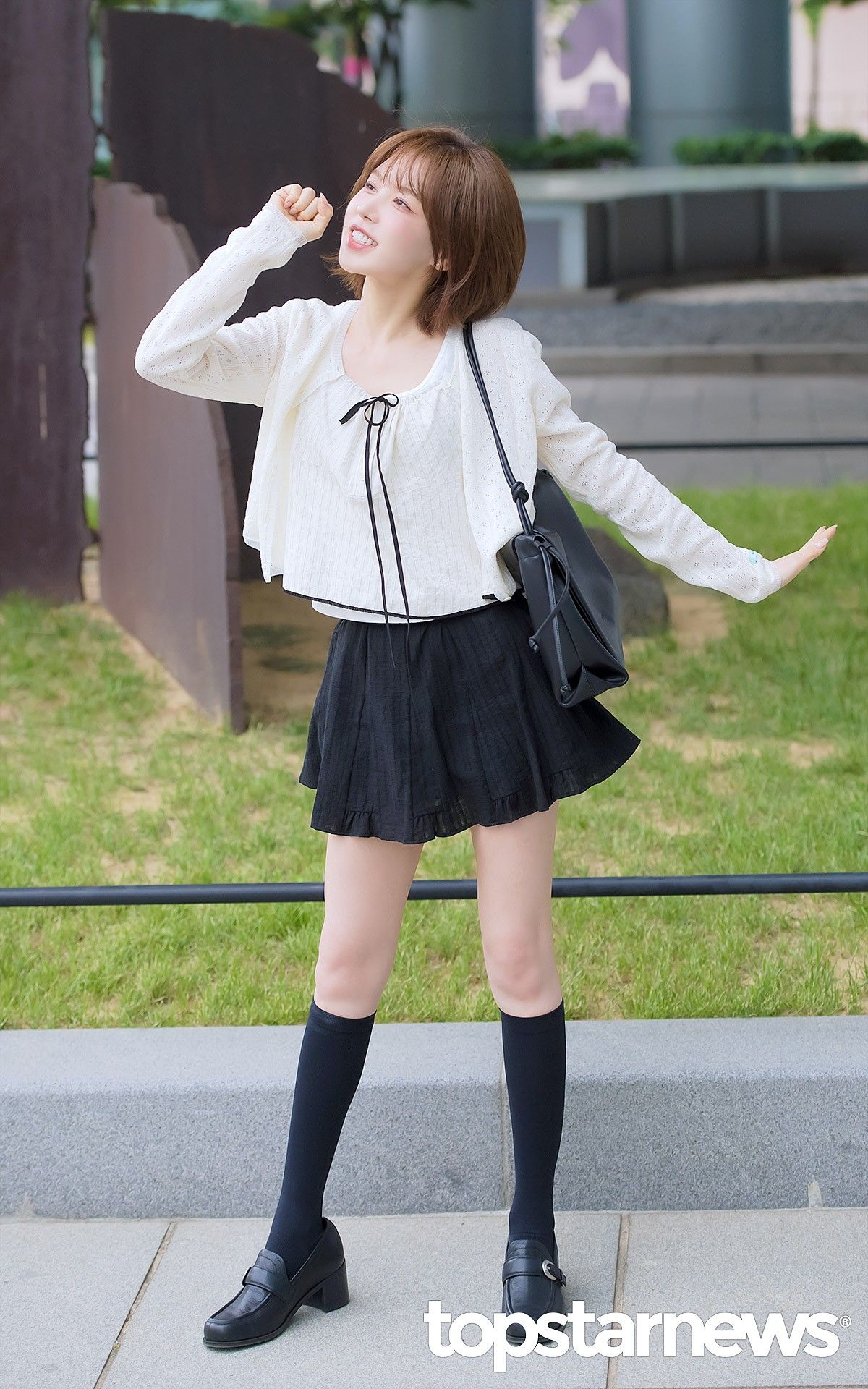 Behind-the-scenes cut of Wendy (Red Velvet)