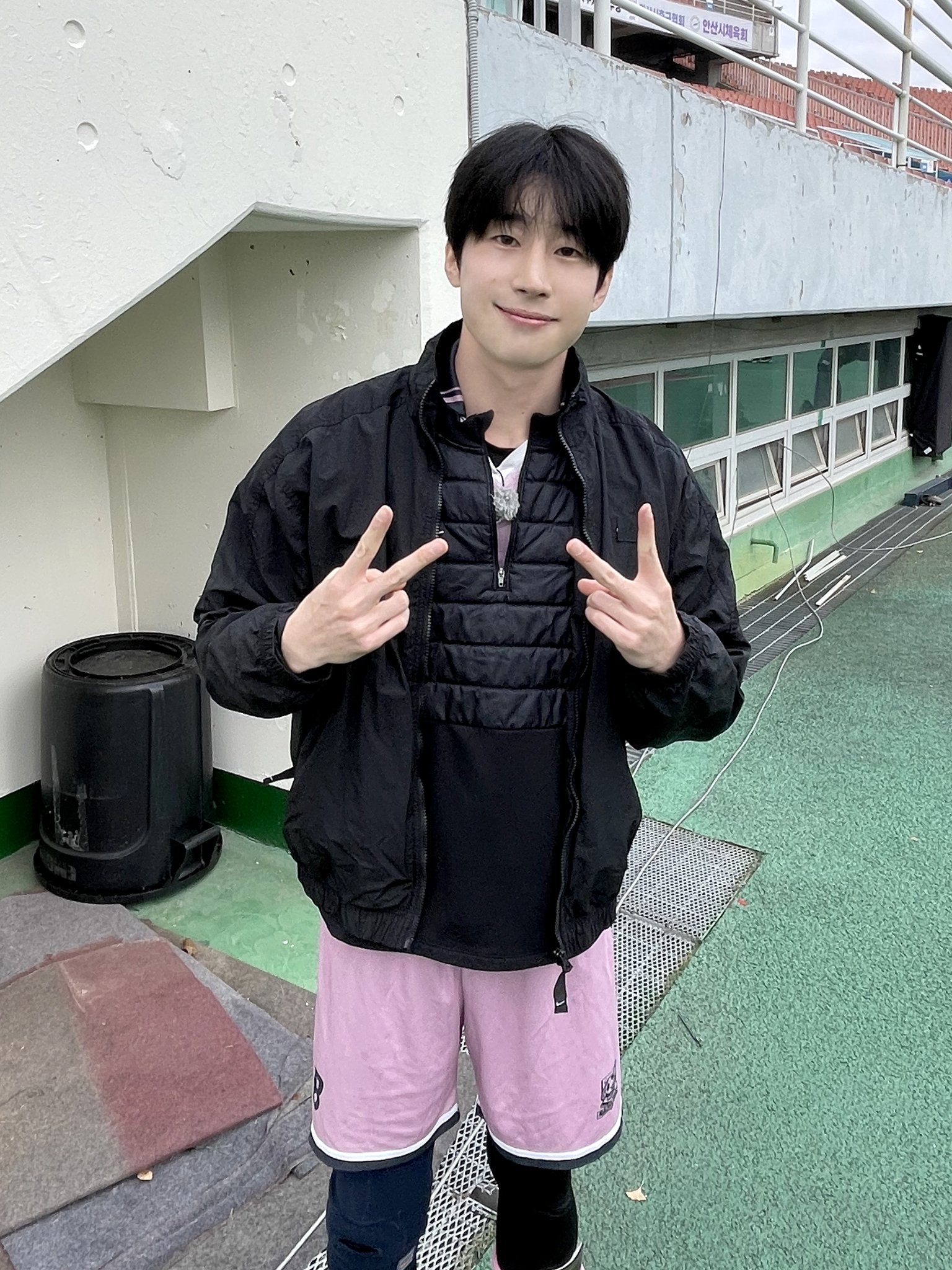 Recent activity shot of Han Seungwoo