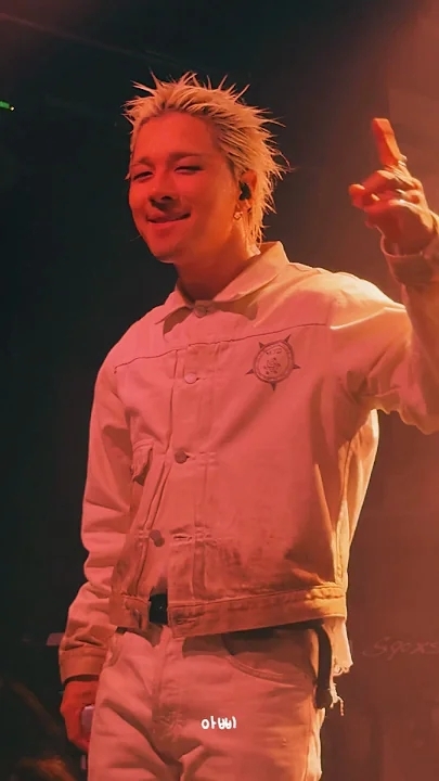 Today's most popular wallpaper in the Taeyang (BIGBANG) community