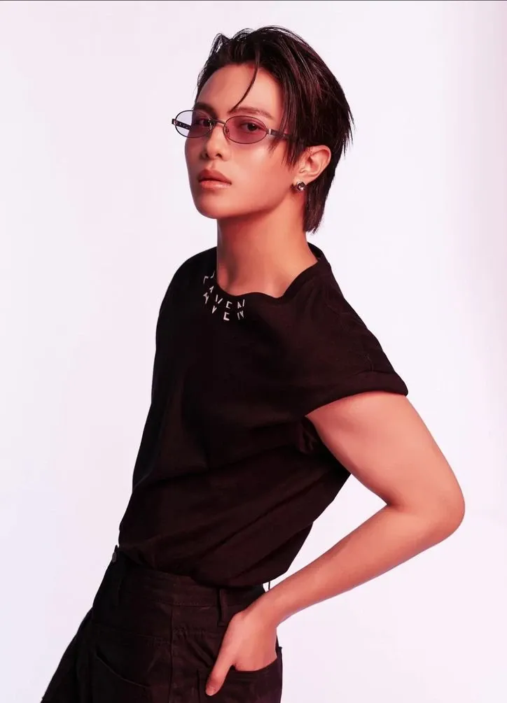 A moment captured by William (LYKN)'s fan