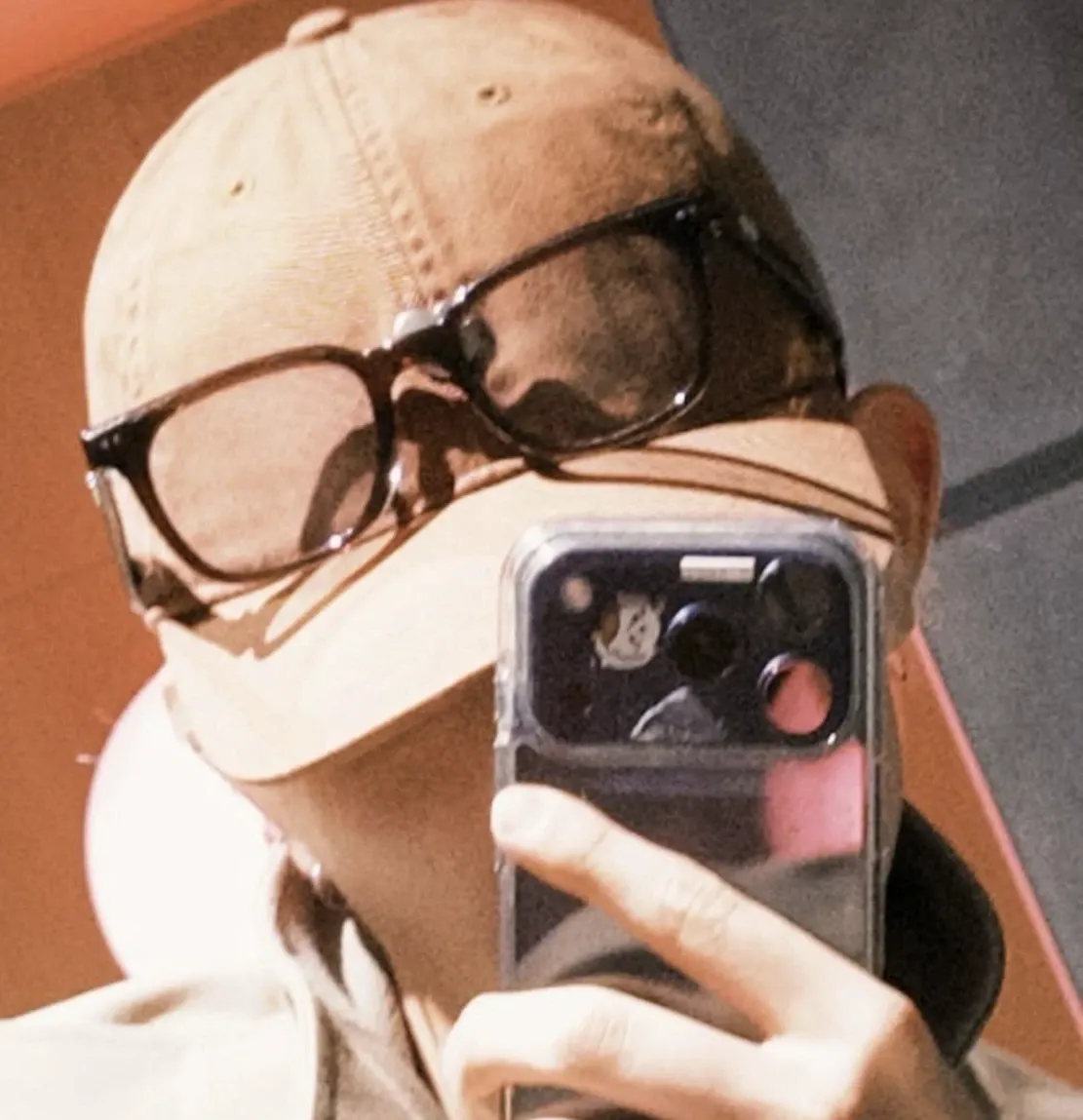 에반 최근 활동샷
