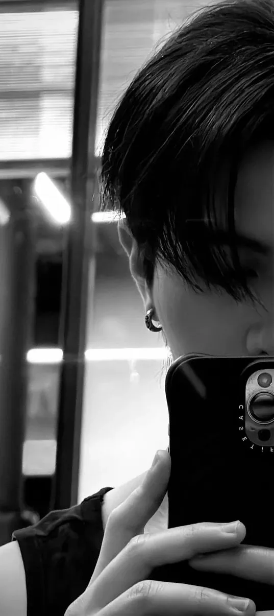 A moment captured by William (LYKN)'s fan