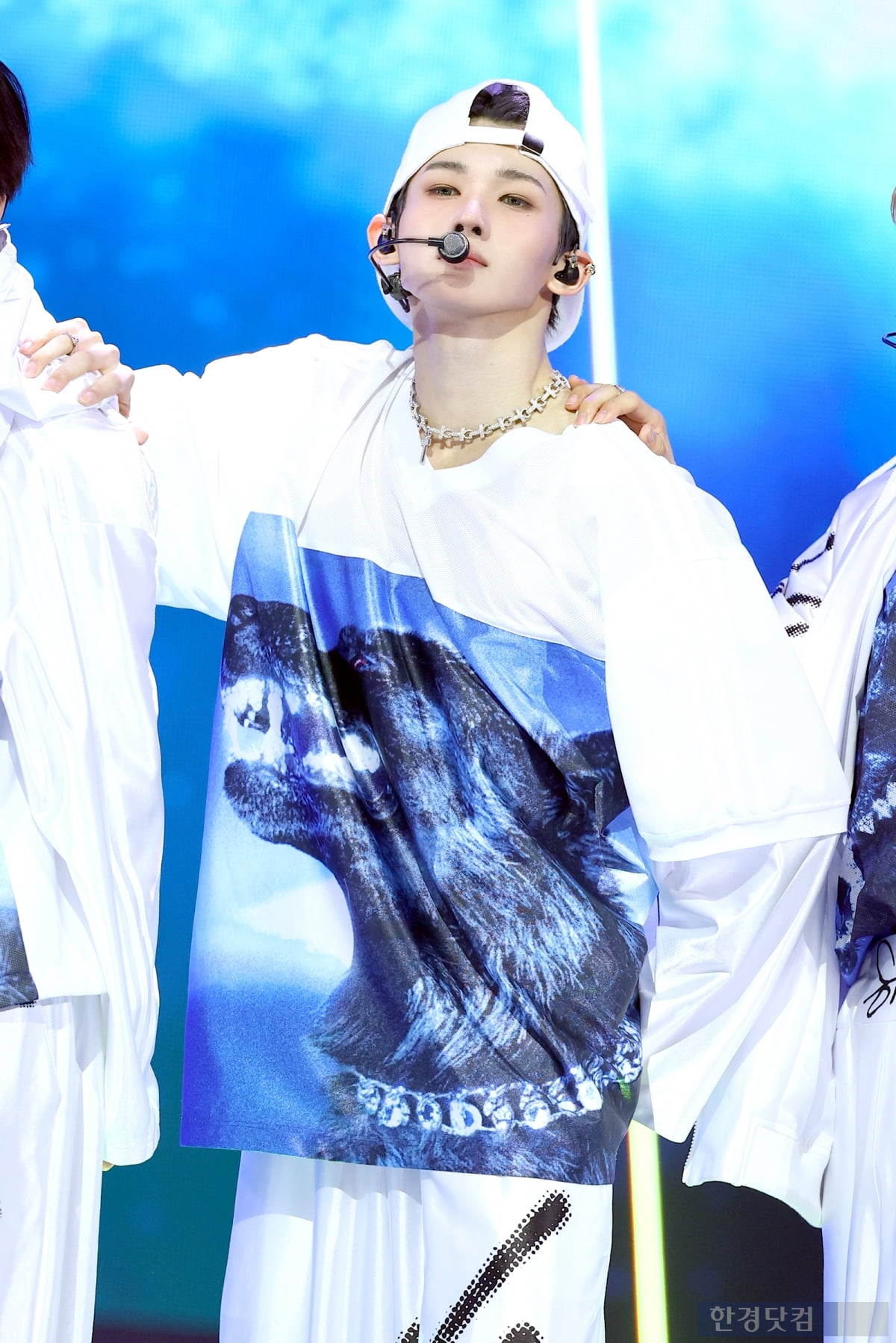 A moment captured by Jo (&TEAM)'s fan