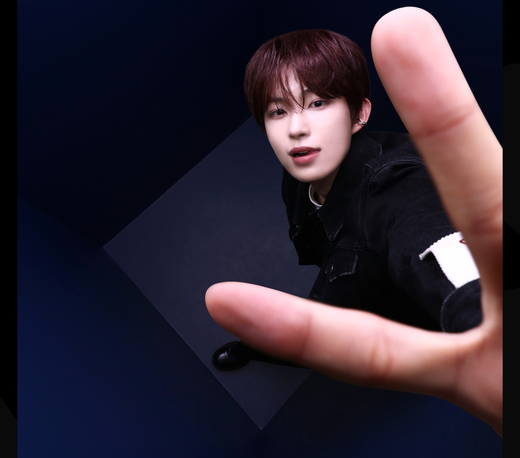 Latest photo of Kim Geonwoo (ALPHA DRIVE ONE)