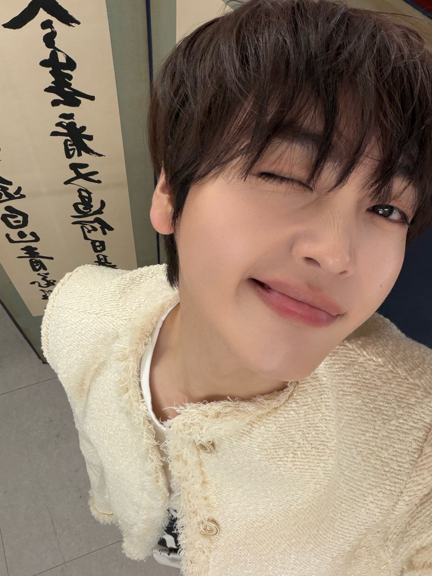 Behind-the-scenes cut of Hyeongjun (CRAVITY)