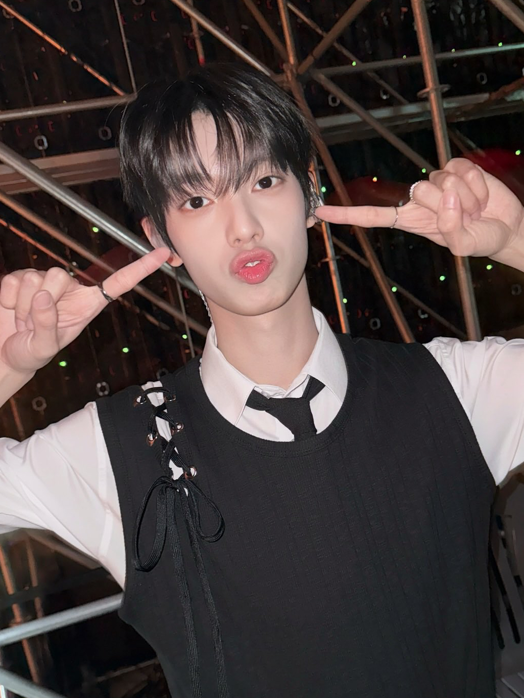 최립우의 비하인드 컷