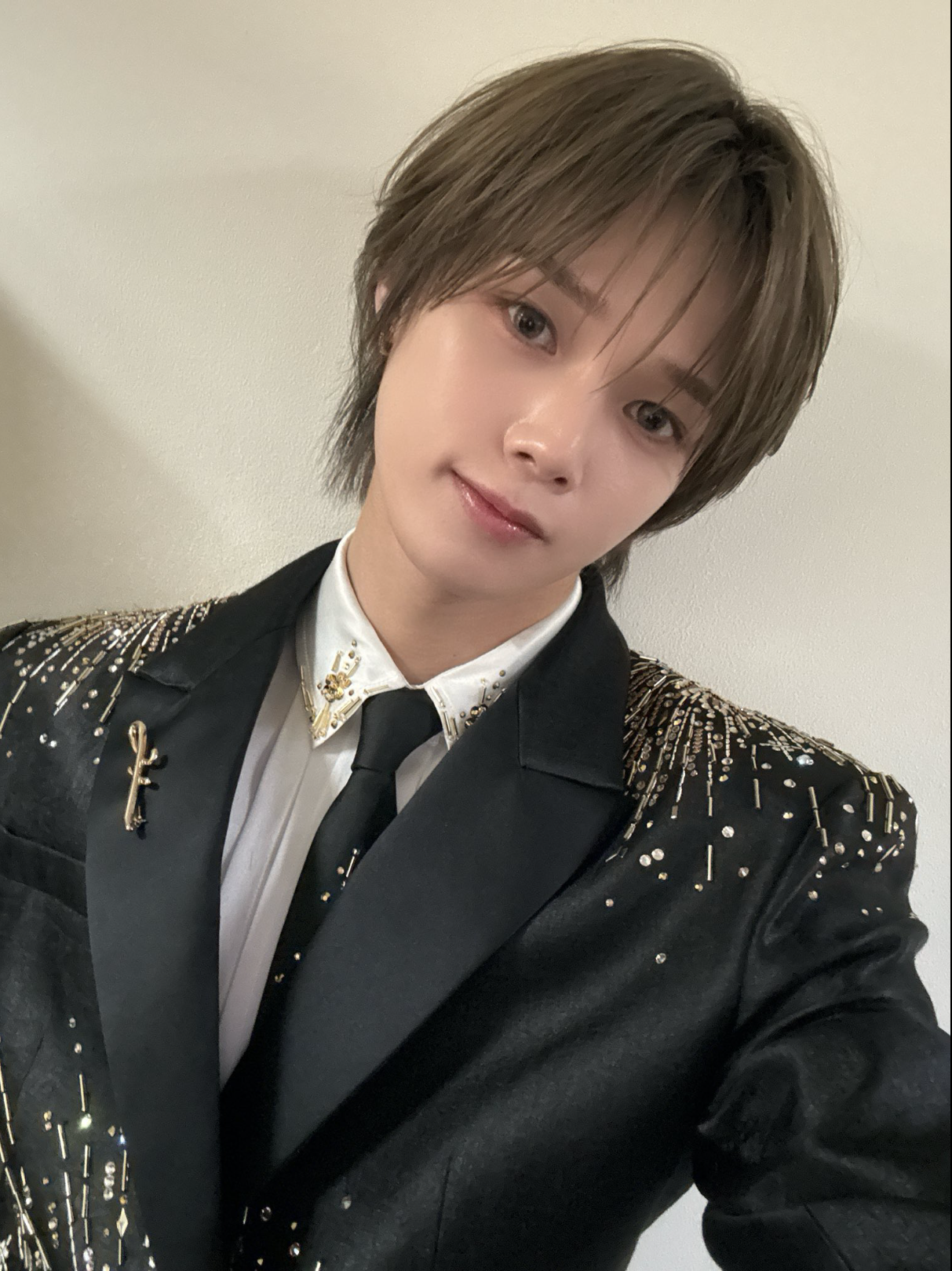 Latest photo of K (&TEAM)