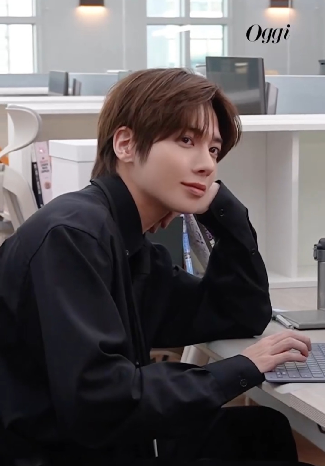 태현 (투모로우바이투게더) 최근 활동샷