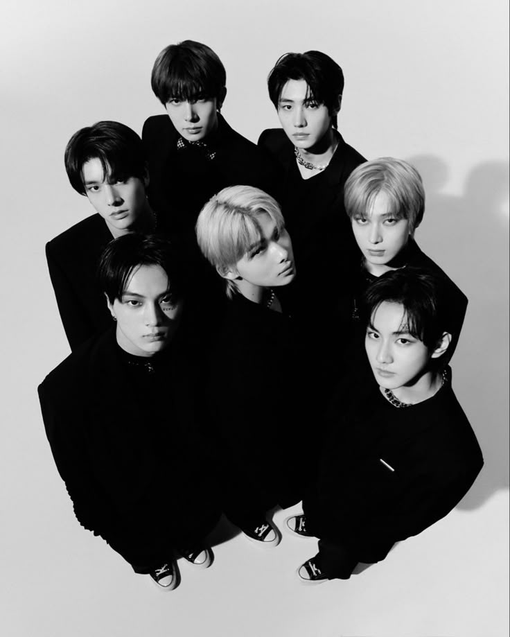 ENHYPEN的最新照片