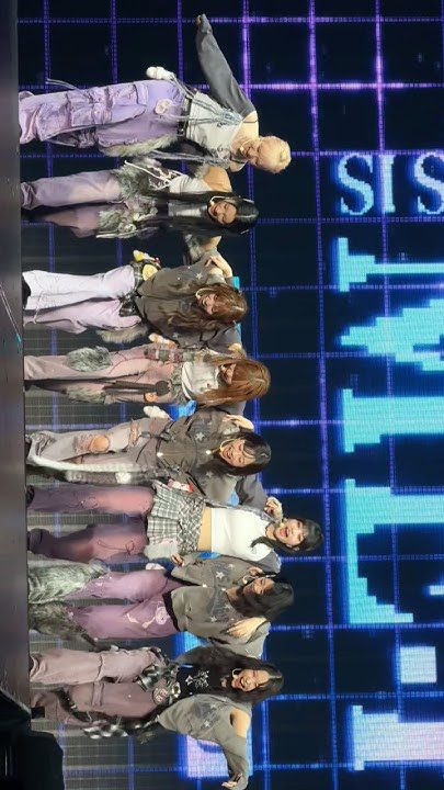 A heartfelt wallpaper shared by ME:I's fans