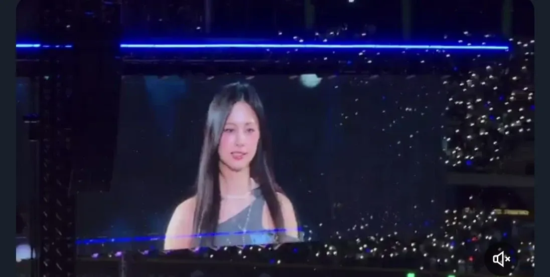 쯔위 (TWICE)의 비하인드 컷