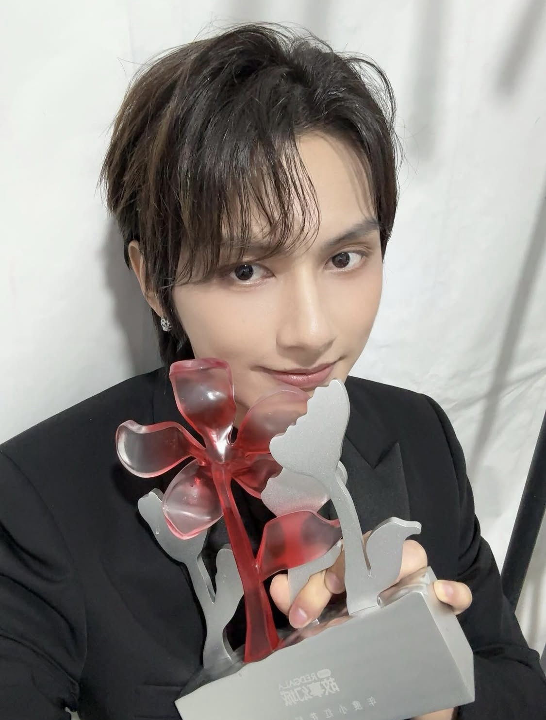 Latest photo of Jun (SEVENTEEN)